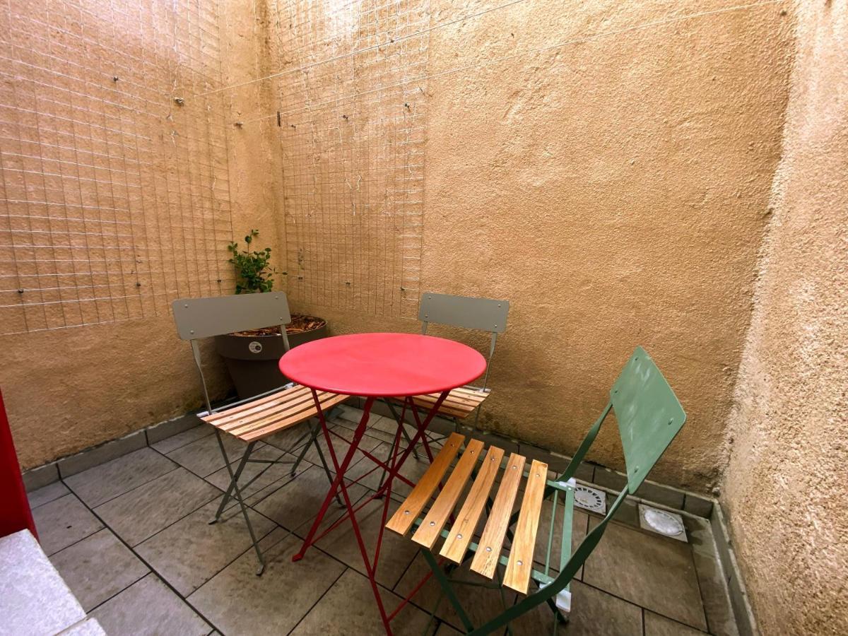 Appartement 4 Pers Plein Centre Ville, Wifi, Balcon Laragne-Monteglin Buitenkant foto